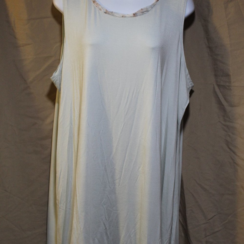 LOGO Layers Women's 1X Mint Green Tunic Tank Top Round Neck Floral Trim Stretch